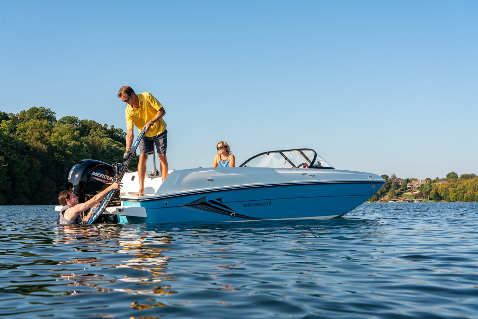 Boat Rentals in Dallas and Rockwall, Texas Lake Ray Hubbard Marinas
